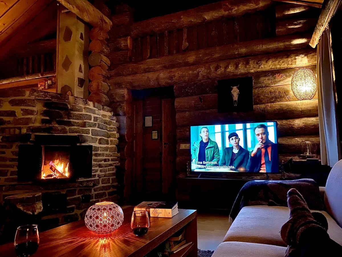 Villa Saarua: Ski-In Accommodation with Family-Friendly Amenities Ruka Exterior photo