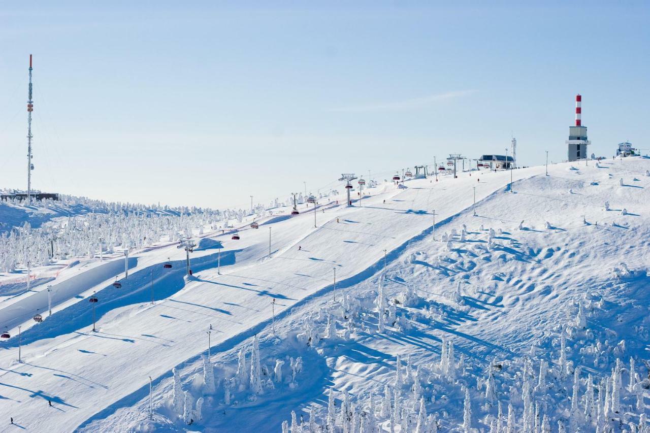 Villa Saarua: Ski-In Accommodation with Family-Friendly Amenities Ruka Exterior photo